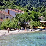 Apartments By The Sea Zuljana, Peljesac - 10218 Žuljana
