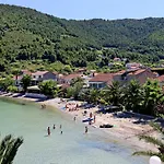 Apartments By The Sea Zuljana, Peljesac - 10218 Žuljana
